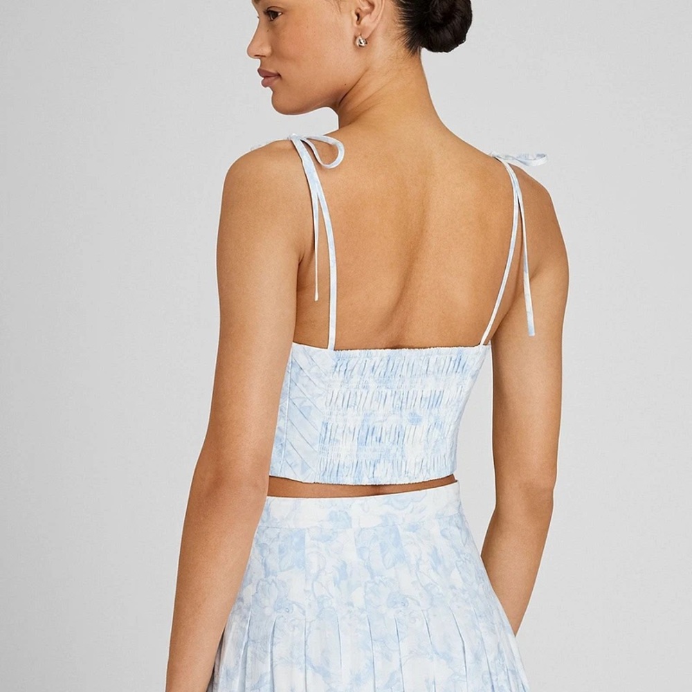 Club Monaco Chemise Pleat Detail Top - Picture 6 of 8